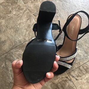 Chic Black Strappy Heels with Rhinestone Accents